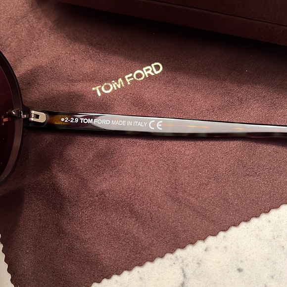 TOM FORD unisex sunglasses - Picture 3 of 6